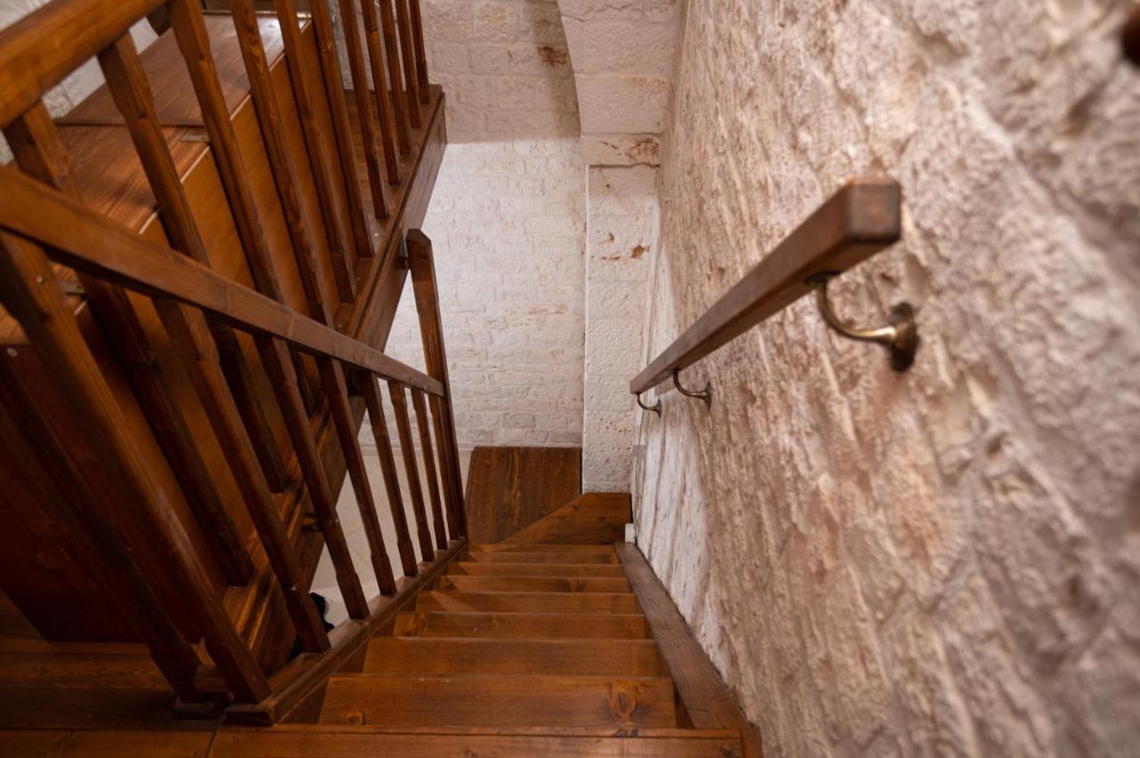 Dimora Noci Mia Apartment Bagian luar foto