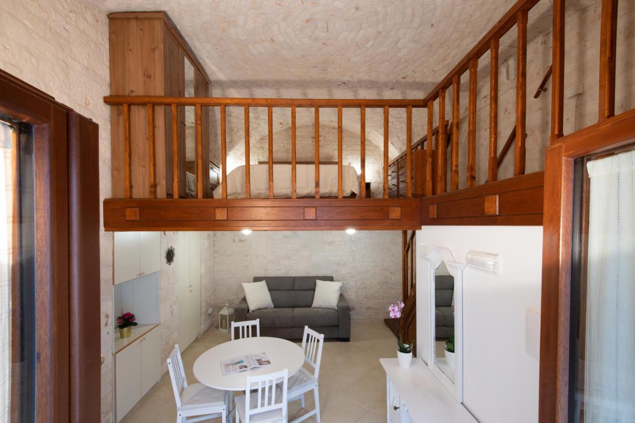 Dimora Noci Mia Apartment Bagian luar foto