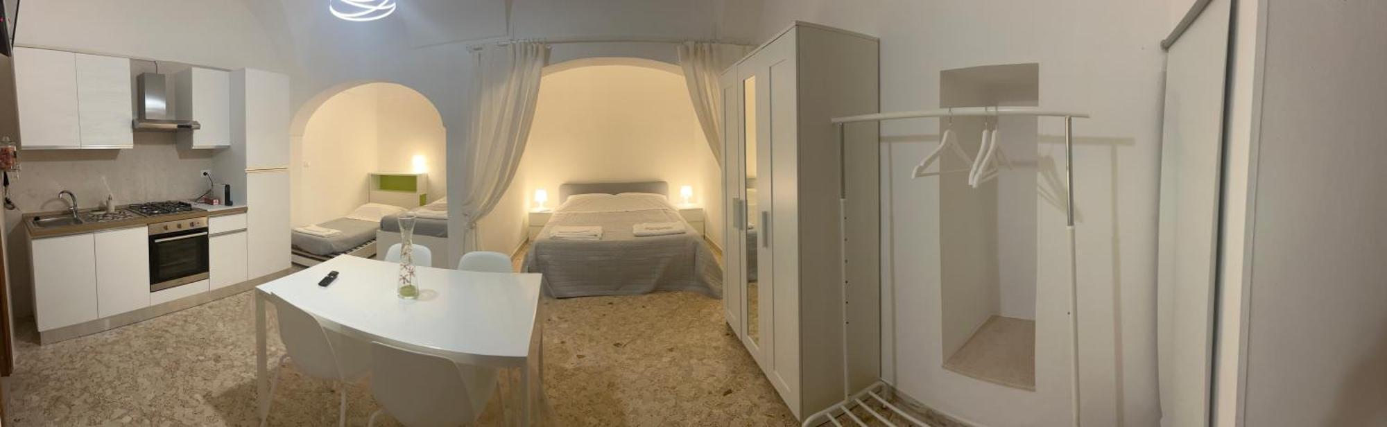 Dimora Noci Mia Apartment Bagian luar foto